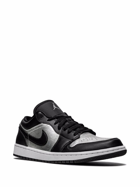 Air Jordan 1 Low SE Silver Toe sneakers