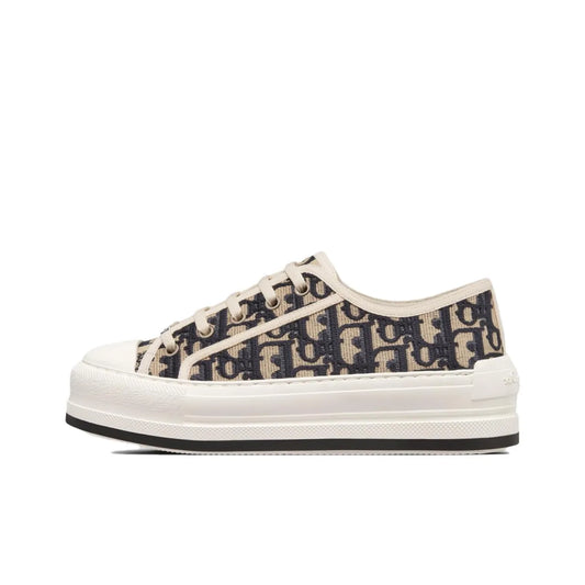 DIOR Walk'n'Dior Beige Shoes
