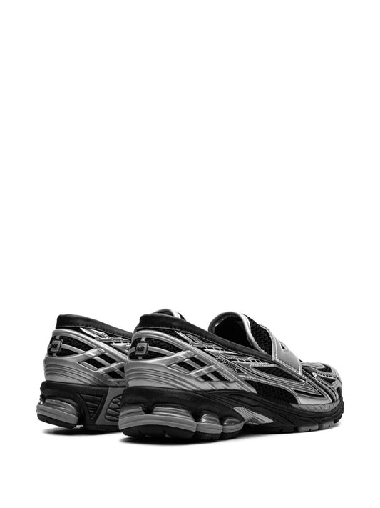 New Balance 1906L Silver Metallic Black sneakers