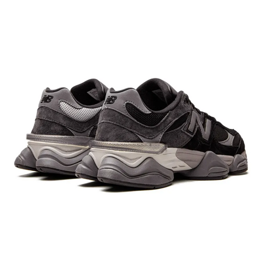 New Balance 9060 Triple Black