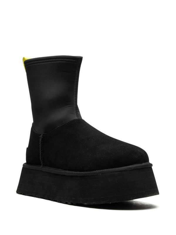 UGG Classic Dipper Boot black