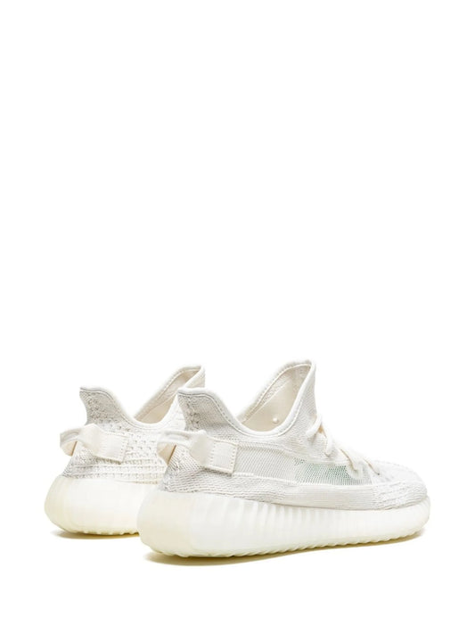 Adidas Yeezy Boost 350 V2 Triple White sneakers