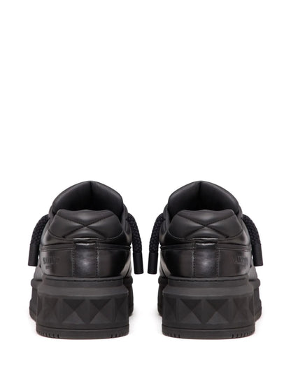 Valentino Garavani stud Black low-top sneakers