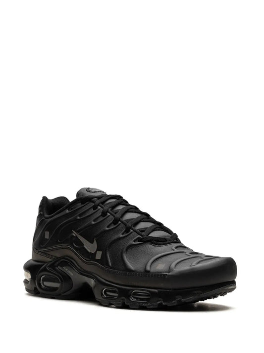 Nike Air Max Plus Tn Triple Black Sneakers