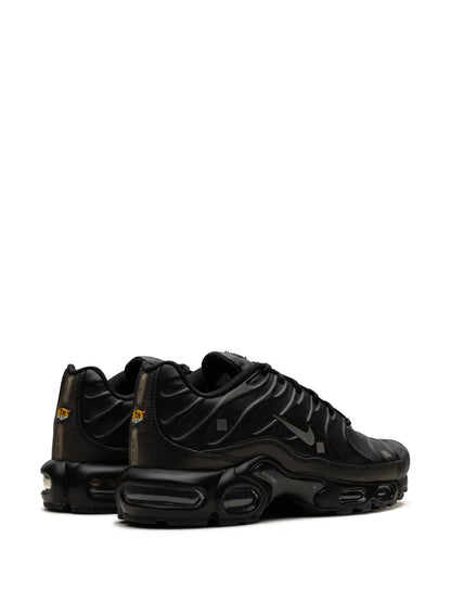Nike Air Max Plus Tn Triple Black Sneakers