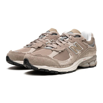 New Balance 2002R Protection Driftwood