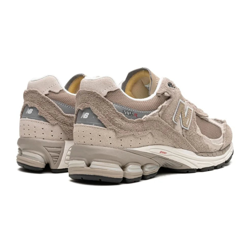 New Balance 2002R Protection Driftwood
