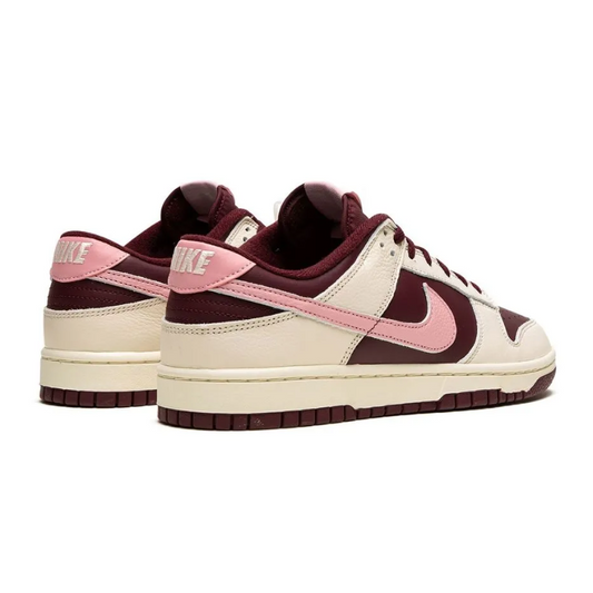 Nike Dunk Low Medium Curry Sneakers