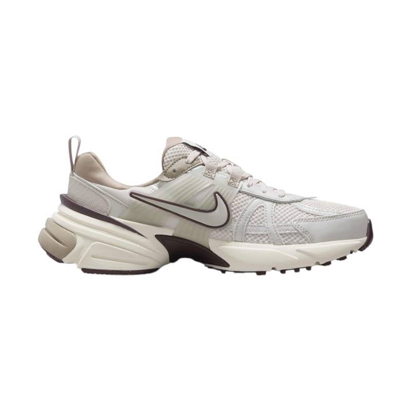 Nike V2K Run Beige Sneakers_Unique Store