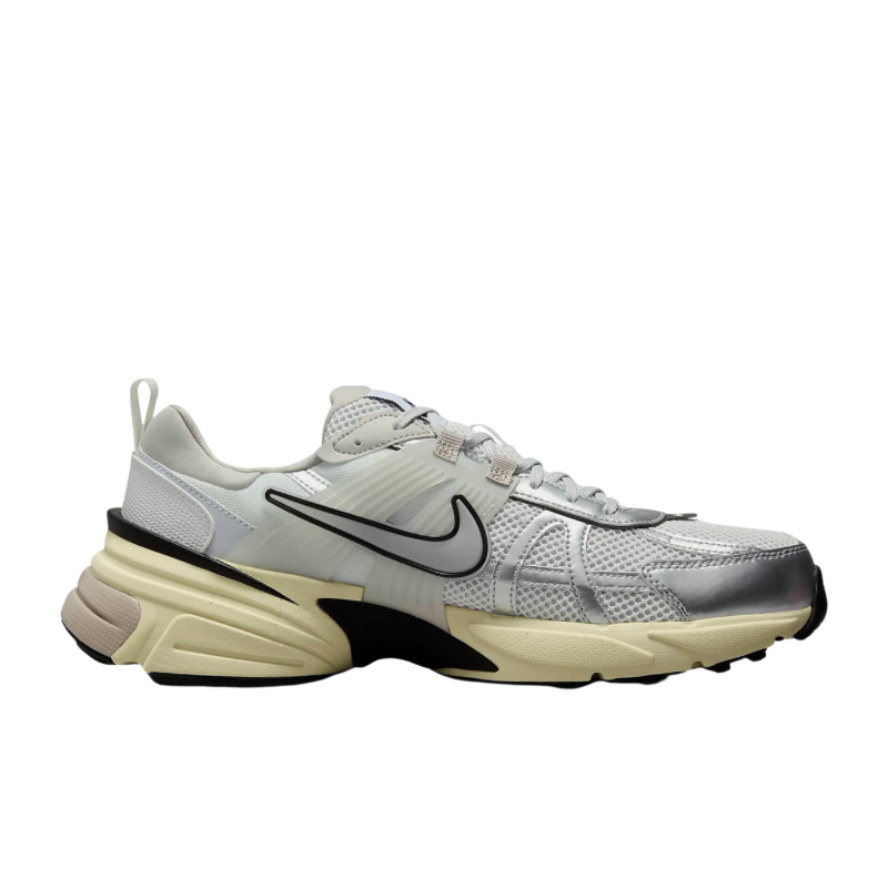 Nike V2K Run Metallic Silver Sneakers_Unique Store