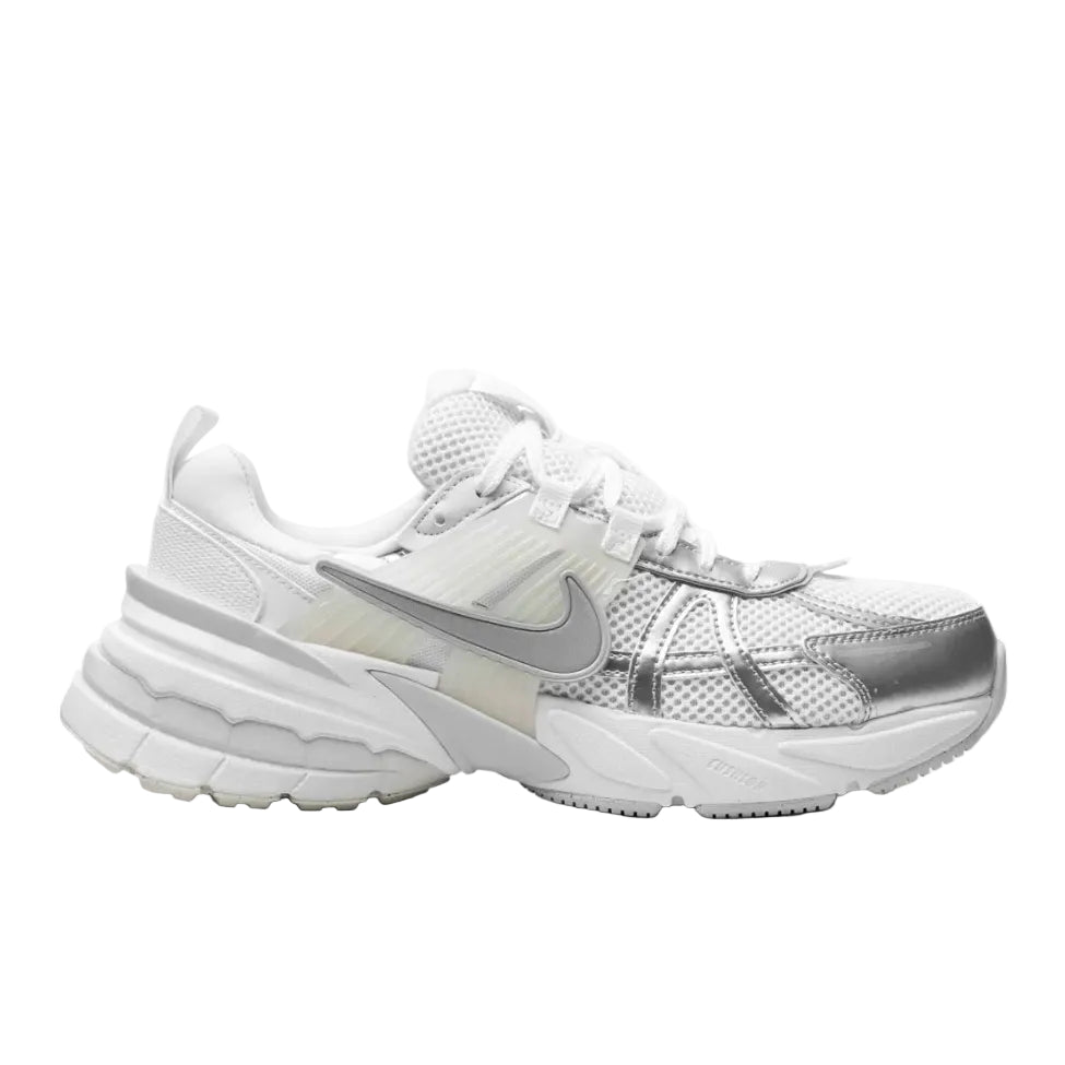 Nike V2K Run White Silver Sneakers_Unique Store