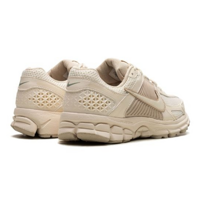 Nike Zoom Vomero 5 Begie Sneakers
