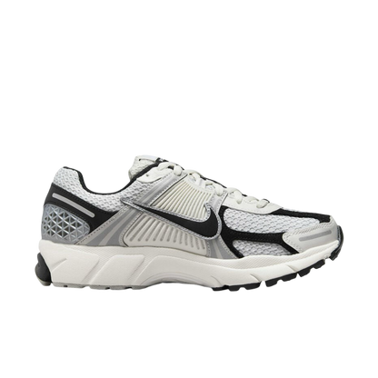 Nike Zoom Vomero 5 Photon Dust Black Sneakers_Unique Store