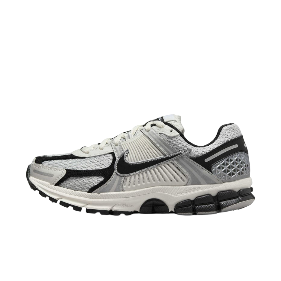 Nike Zoom Vomero 5 Photon Dust Black Sneakers