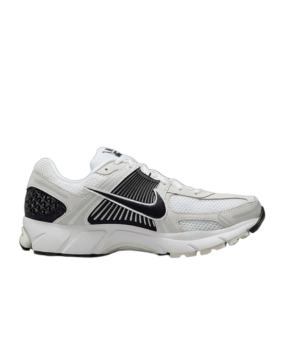 Nike Zoom Vomero 5 White Black Sneakers_Unique Store