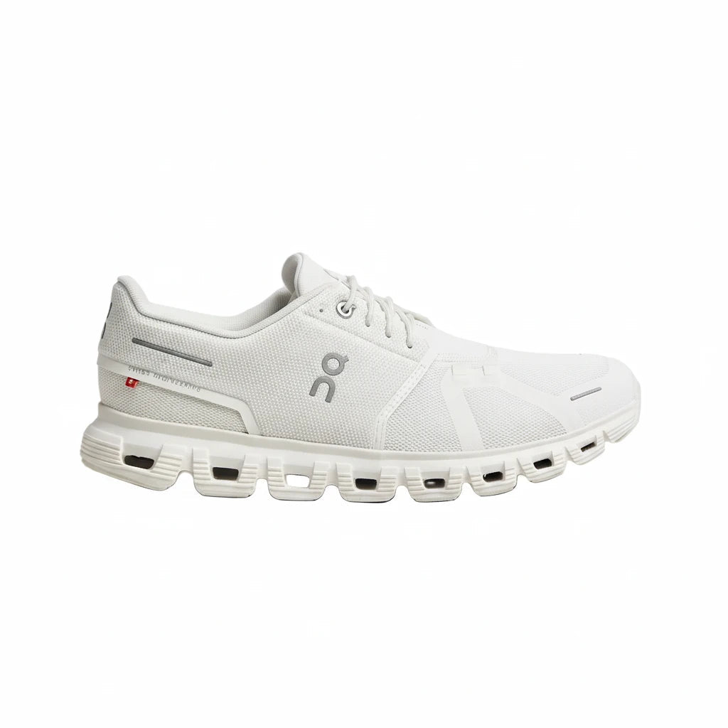 On Running On Cloud 6 White_Unique Store