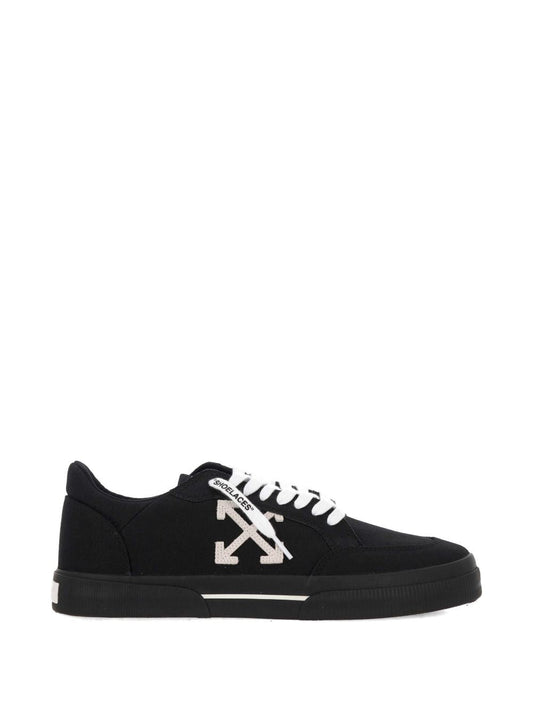 Off-White Vulcanized Low Canvas Black White sneakers_Unique Store