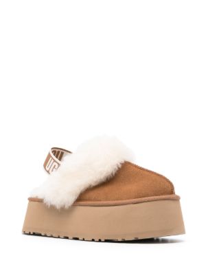 UGG Funkette platform Chestnut