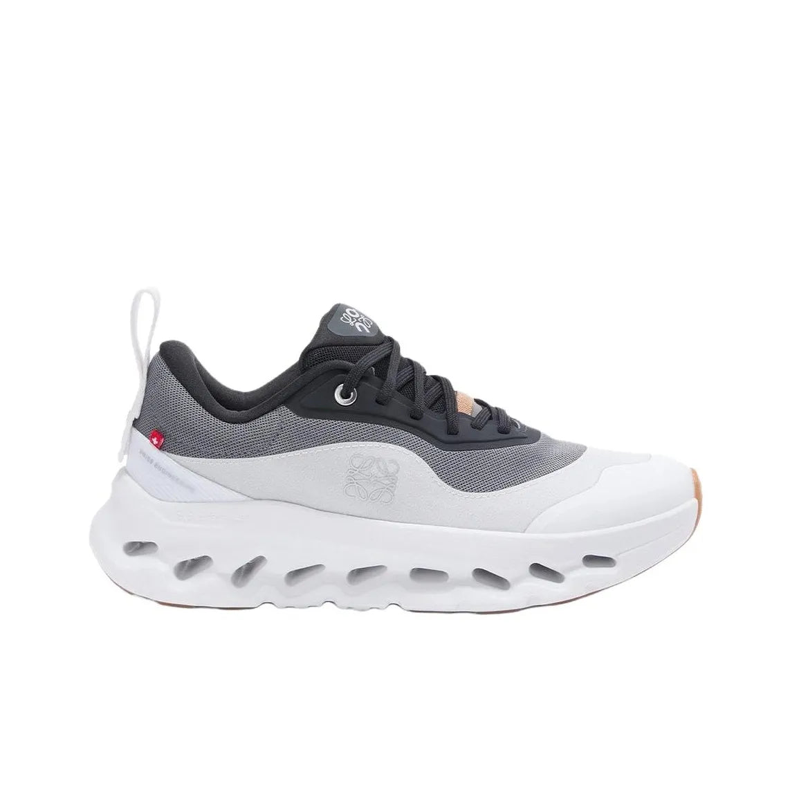 On Running Loewe Cloudtilt 2.0 Black White Sneakers_Unique Store
