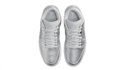 Air Jordan 1 Low SE Metallic Silver sneakers