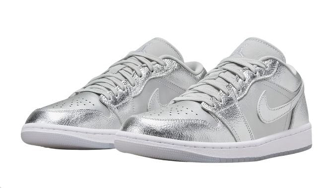 Air Jordan 1 Low SE Metallic Silver sneakers