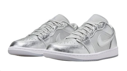 Air Jordan 1 Low SE Metallic Silver sneakers