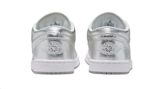 Air Jordan 1 Low SE Metallic Silver sneakers