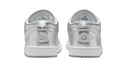 Air Jordan 1 Low SE Metallic Silver sneakers