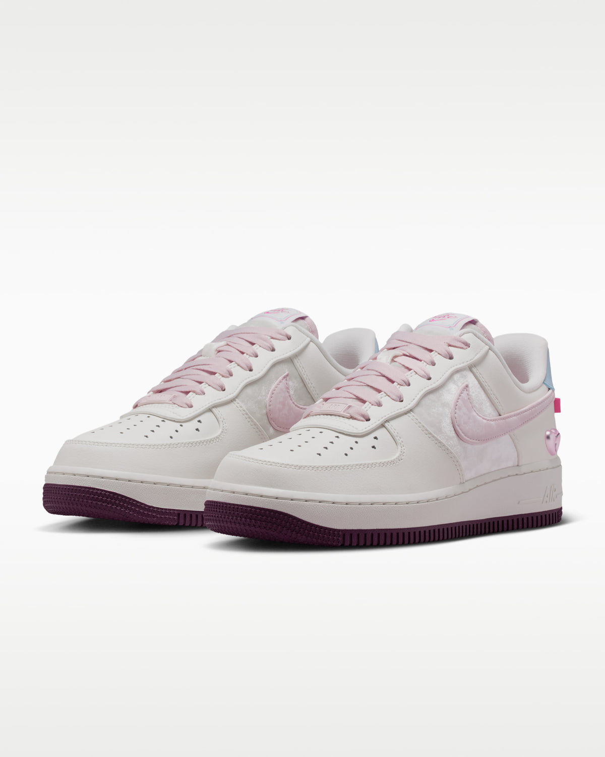 Nike Air Force Low 'Valentines Day 2026 in Sail Light Armoury