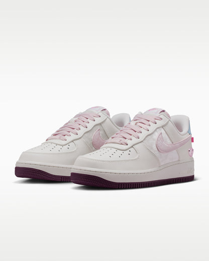 Nike Air Force Low 'Valentines Day 2026 in Sail Light Armoury