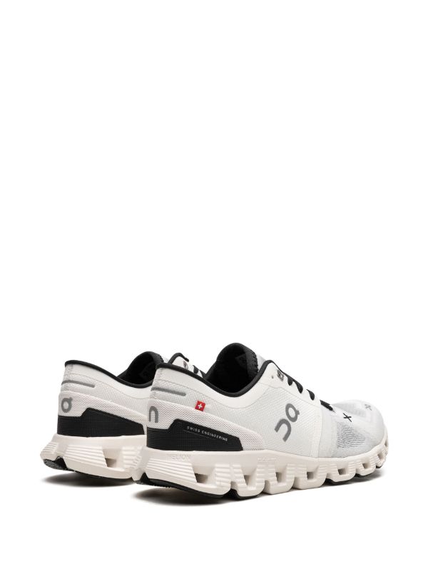 On Cloud X 3 Ivory Sneakers