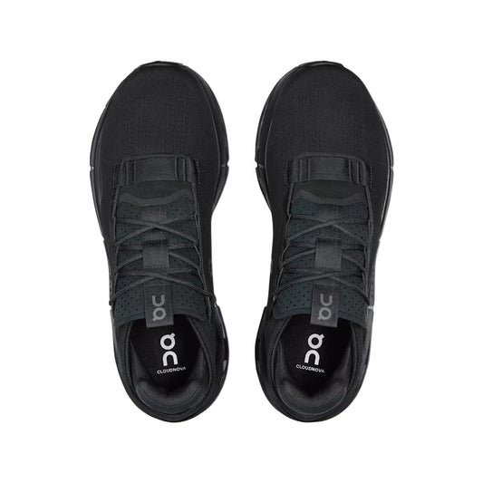 On Cloudnova 2 all Black