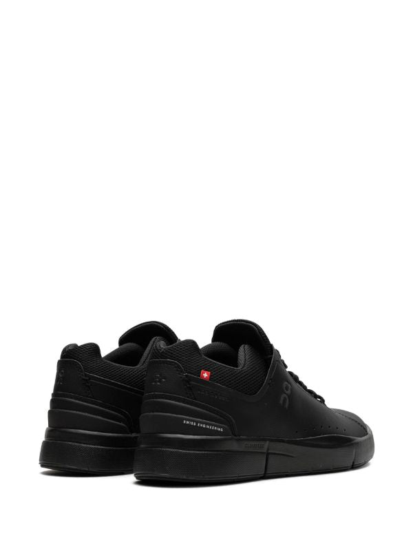On Cloud The Roger Advantage All Black