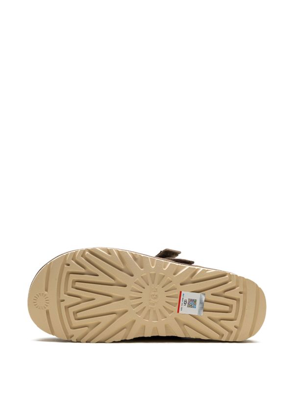 UGG Goldenstar Clog Sand