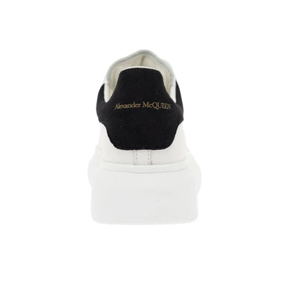 ALO Runner Black White Sneakers_Unique Store