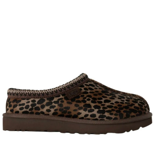 UGG Tasman Caspian slipper in the Burnt Cedar spotted leopard print
