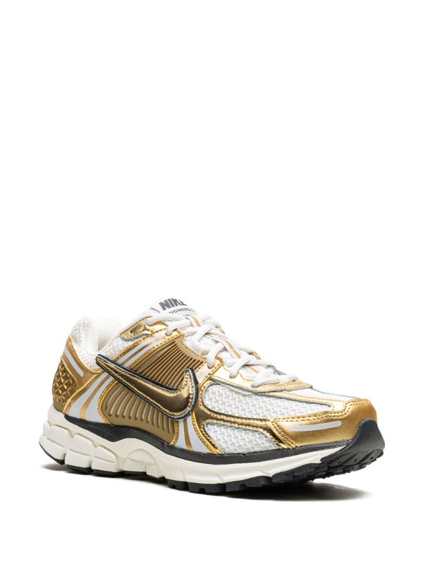 Nike Zoom Vomero 5 Metallic Gold Sneakers