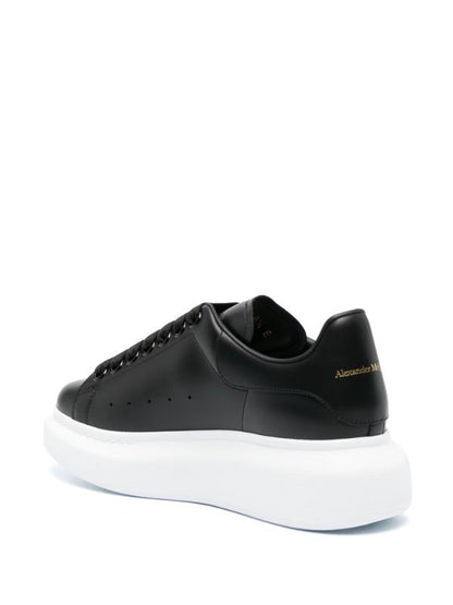 Alexander McQueen Oversized Black White