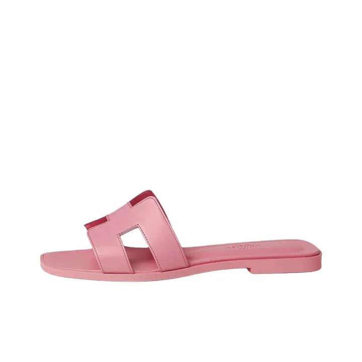 Hermès Oran vibrant pink calfskin leather