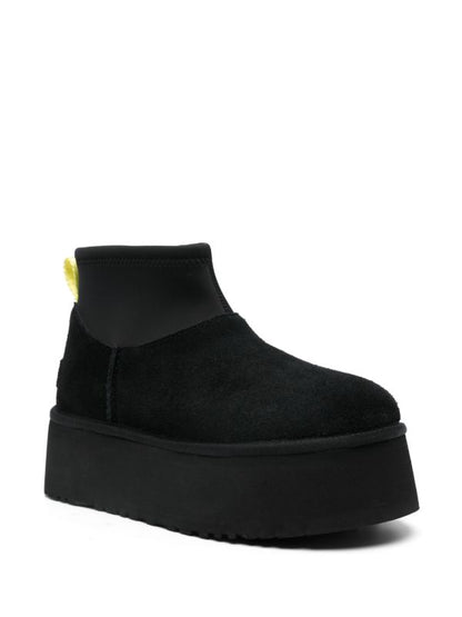 UGG Classic Mini Dipper Boot –  Black