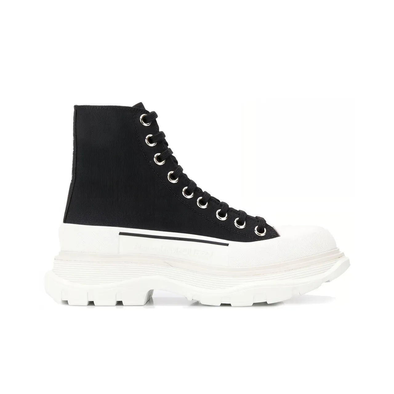Alexander McQueen Tread Slick White boots_Unique Store