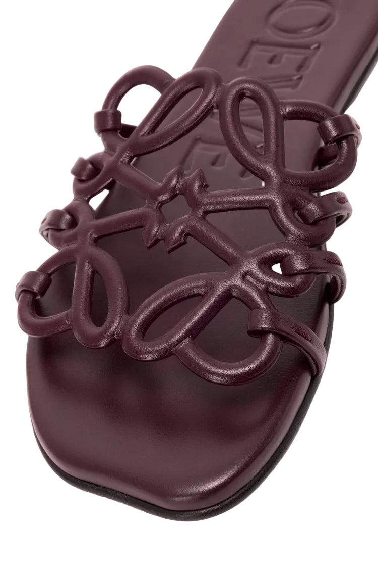 LOEWE Petal Anagram Dark Burgundy slide in calfskin