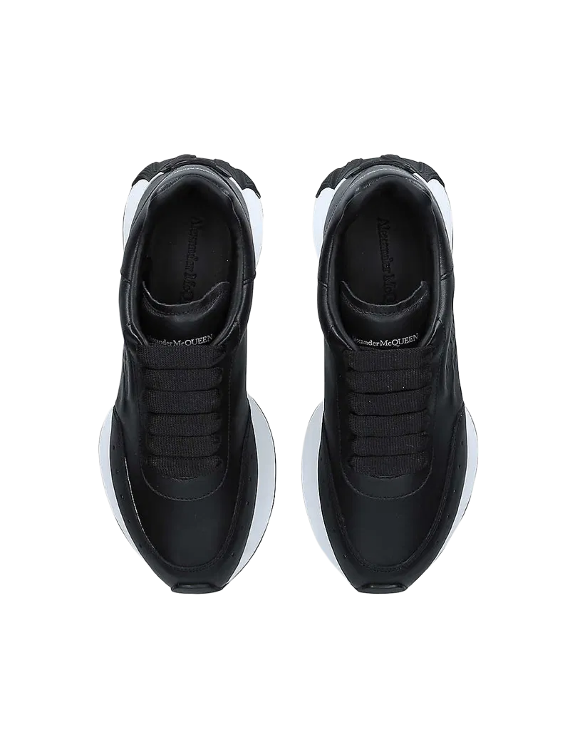 Alexander McQueen Sprint Runner in Black