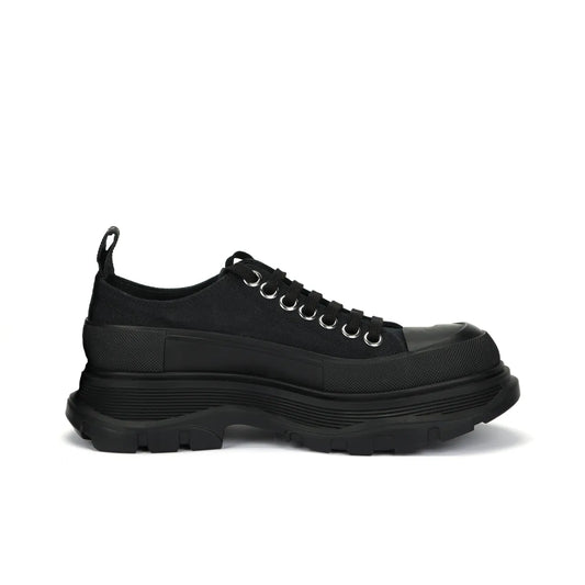 Alexander McQueen Tread Slick Black sneakers_Unique Store