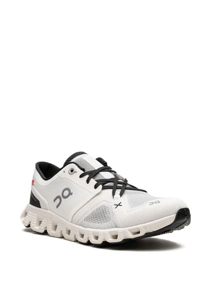 On Cloud X 3 Ivory Sneakers