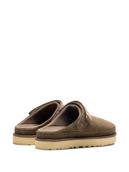 UGG Goldenstar Clog Sand