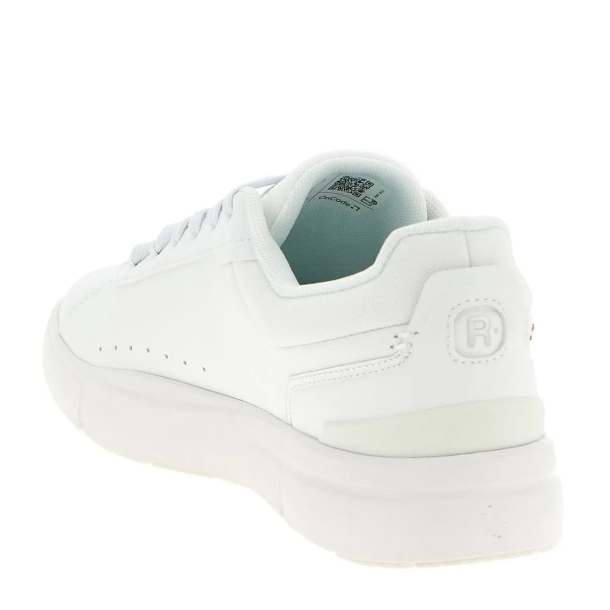 On Cloud The Roger Advantage All White